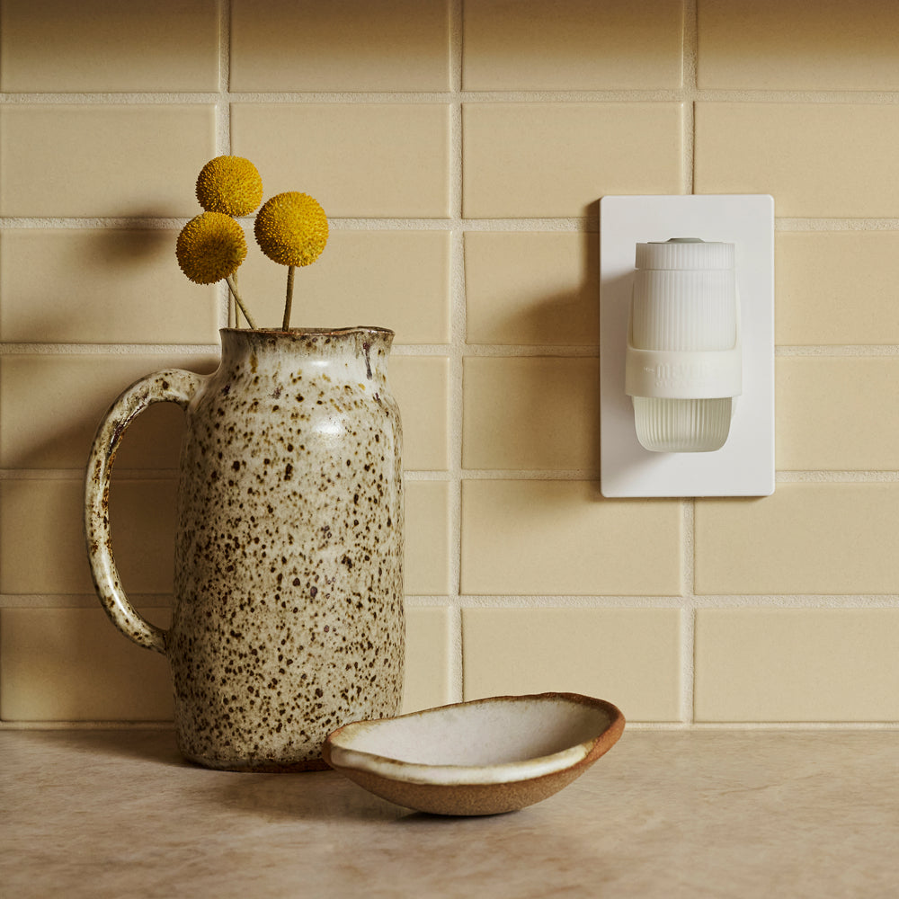 Rain Water Plug In Scented Oil Warmer With Refill